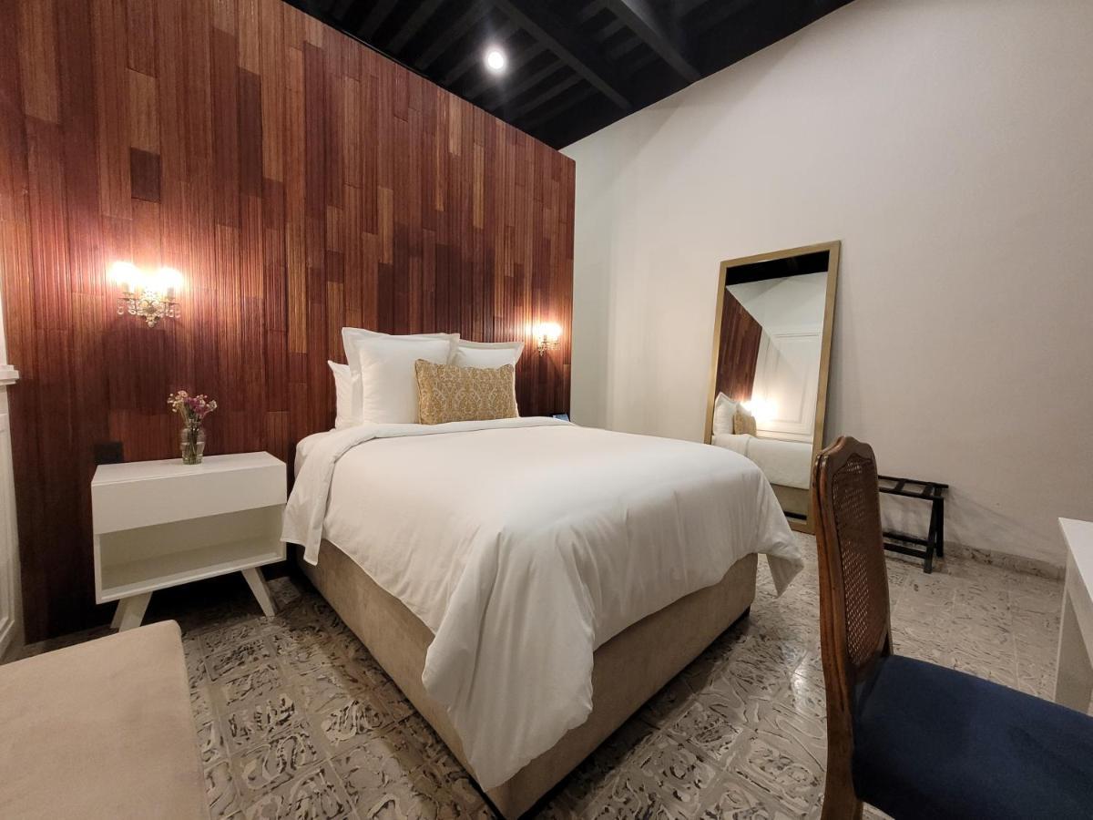 Milo Collection Hotel ปวยบลา ภายนอก รูปภาพ